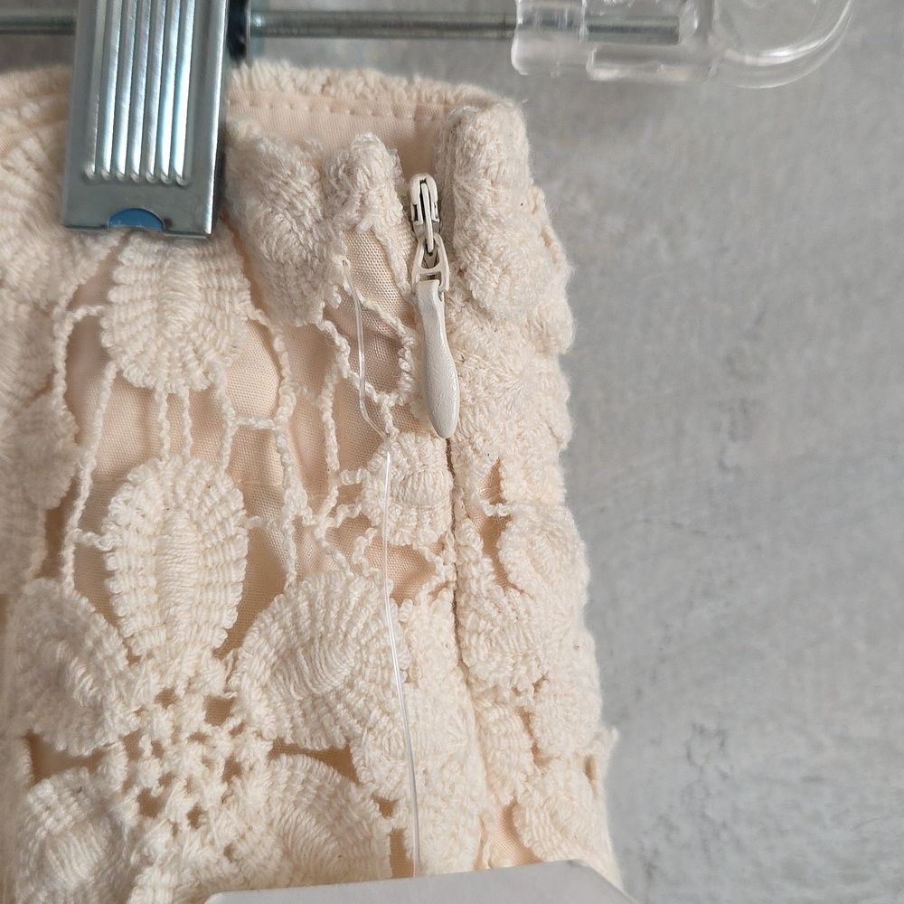 Natural Color Crochet Eyelet Mini Skirt Sz M Altar'd State NWT 100% Cotton - Picture 8 of 11